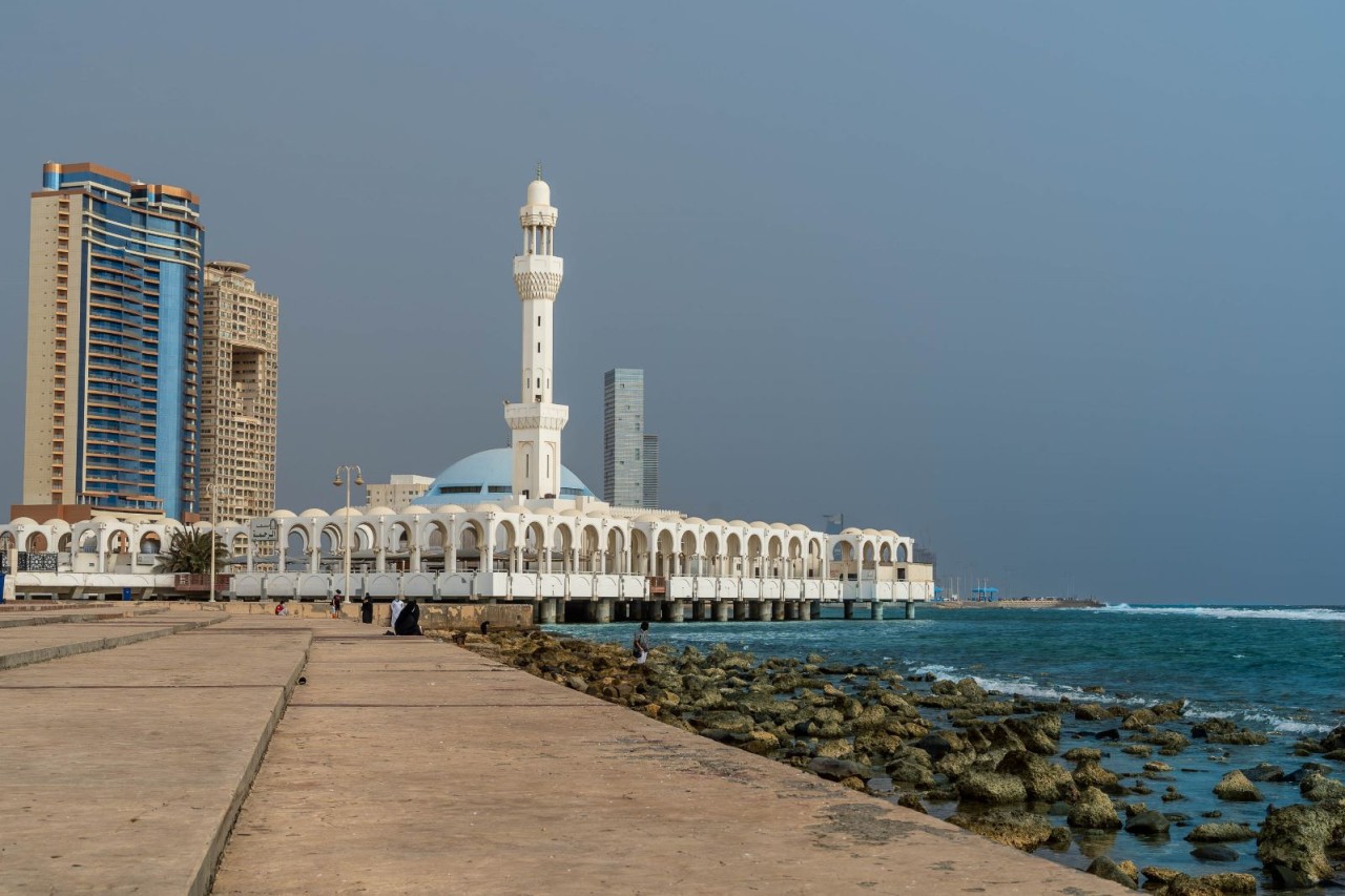  Explore Jeddah's Highlights: Book Your City Tour Now for an Unforgettable Experience 